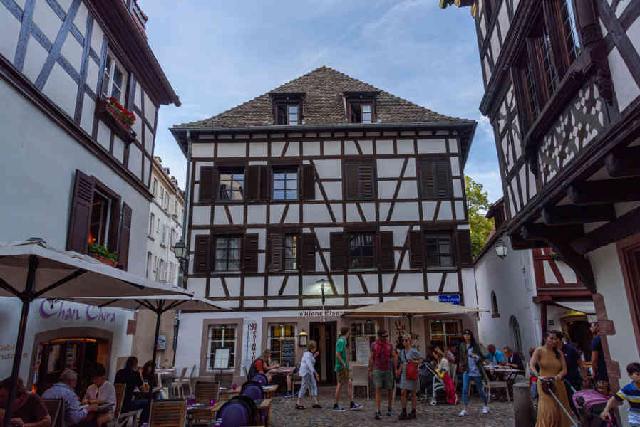 Francia - Alsacia 066 - Estrasburgo.jpg